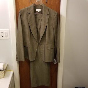 Jones New York Grey Pinstripe Pantsuit